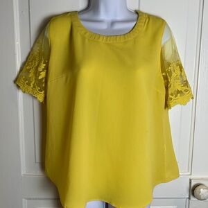 Kaii Blouse Size L
